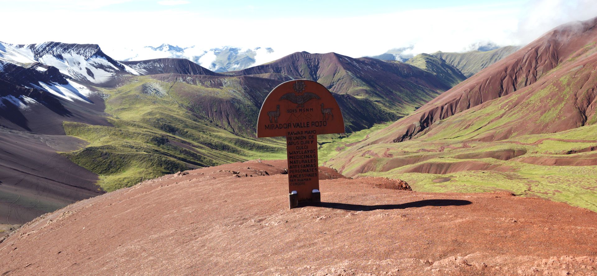 Red Valley Andean scenery