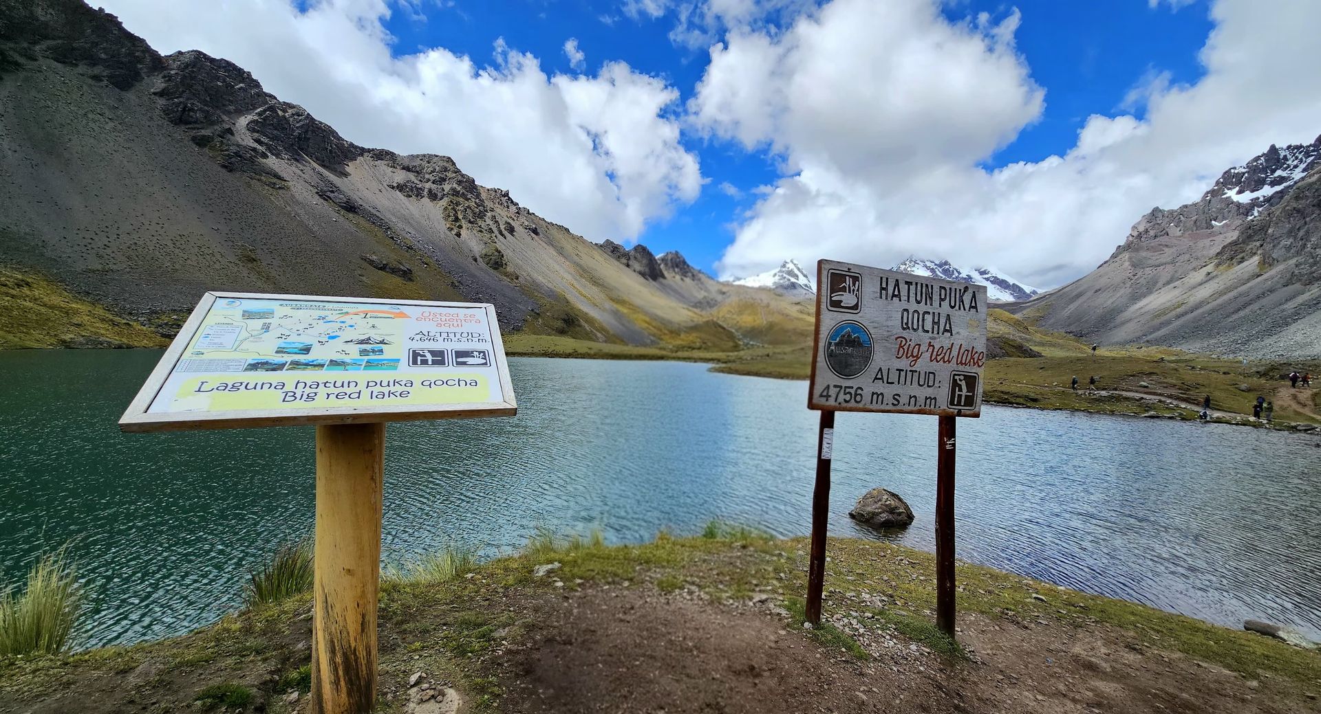 Ausangate glacial lakes