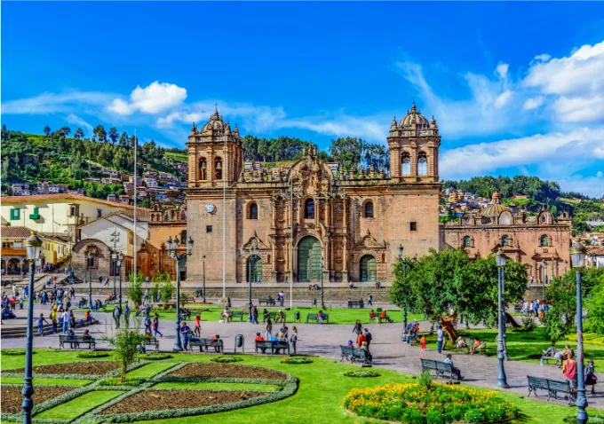 [33.1] Recorrido a pie por la ciudad de Cusco